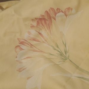 Thomasville Peruvian Lily Drapes